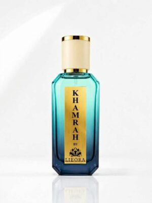 Khamrah by Lieora is a sweet, warm and spicy unisex perfume with cinnamon, dates, praline, vanilla, tonka bean and amberwood notes. Perfect for evenings and special occasions.